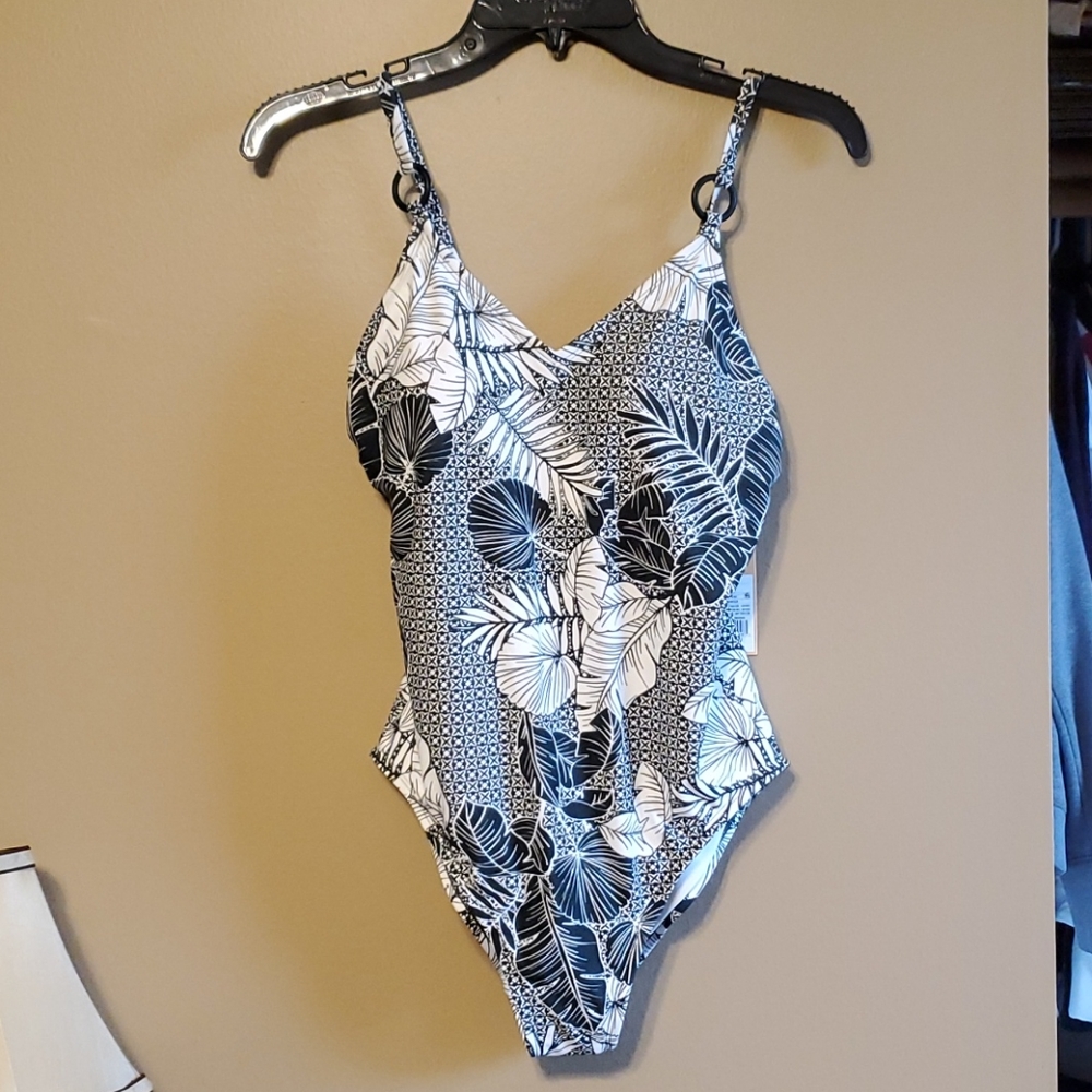 Kona Sol Black & White Tropical Floral One-Piece Swimsuit